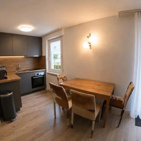 Residenz Majesta Apartamento *